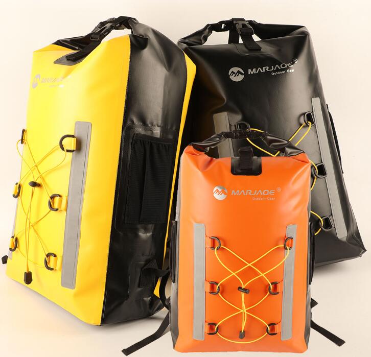*SG seller* Waterproof Dry and Wet Seperation backpack Lightweight Backpack for Water Sport Swimming Boating Camping Biking Kayaking Rafting Hiking Fishing and Other Outdoor Activities